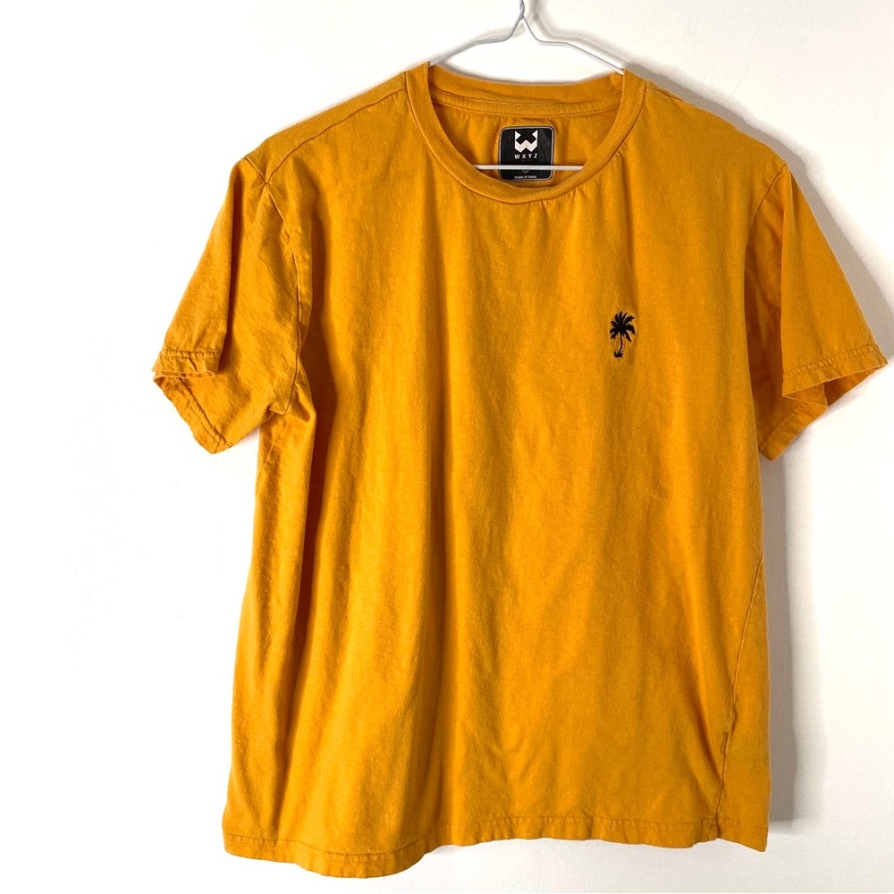 WYXZ Yellow Palm Beach Skull Graphic Crew Neck Tee